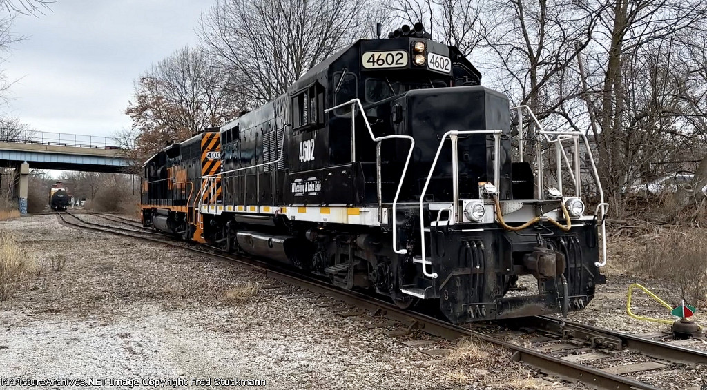 WE 4602 has picked up the 4005 that had Santa Train duties recently.